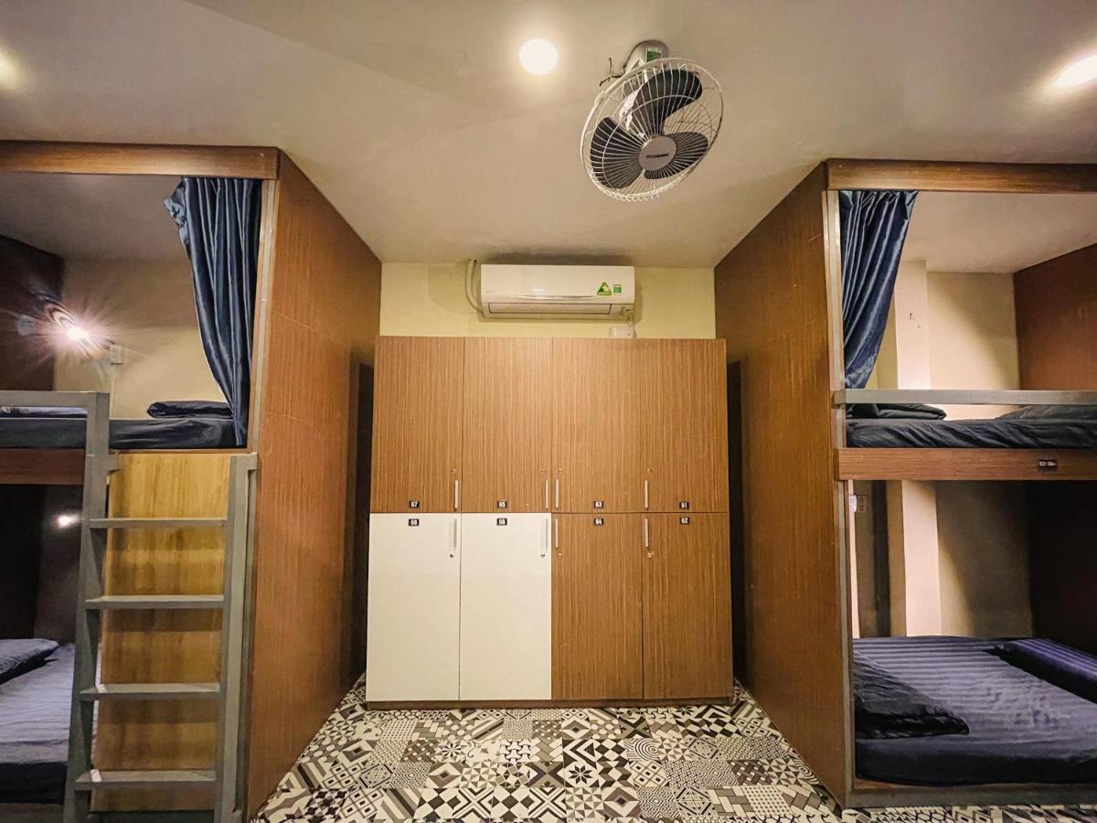 Vy Da Backpacker Hostel Хошимин Экстерьер фото