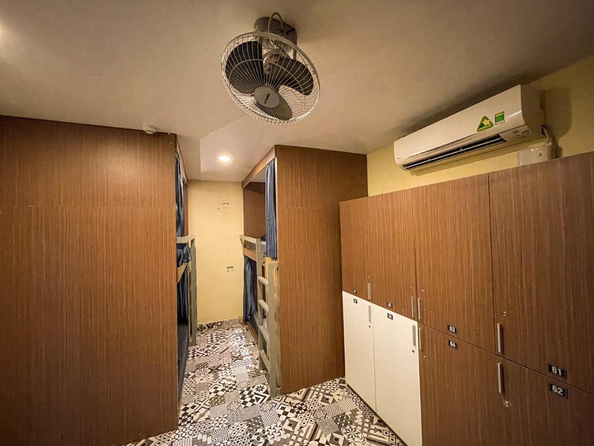 Vy Da Backpacker Hostel Хошимин Экстерьер фото