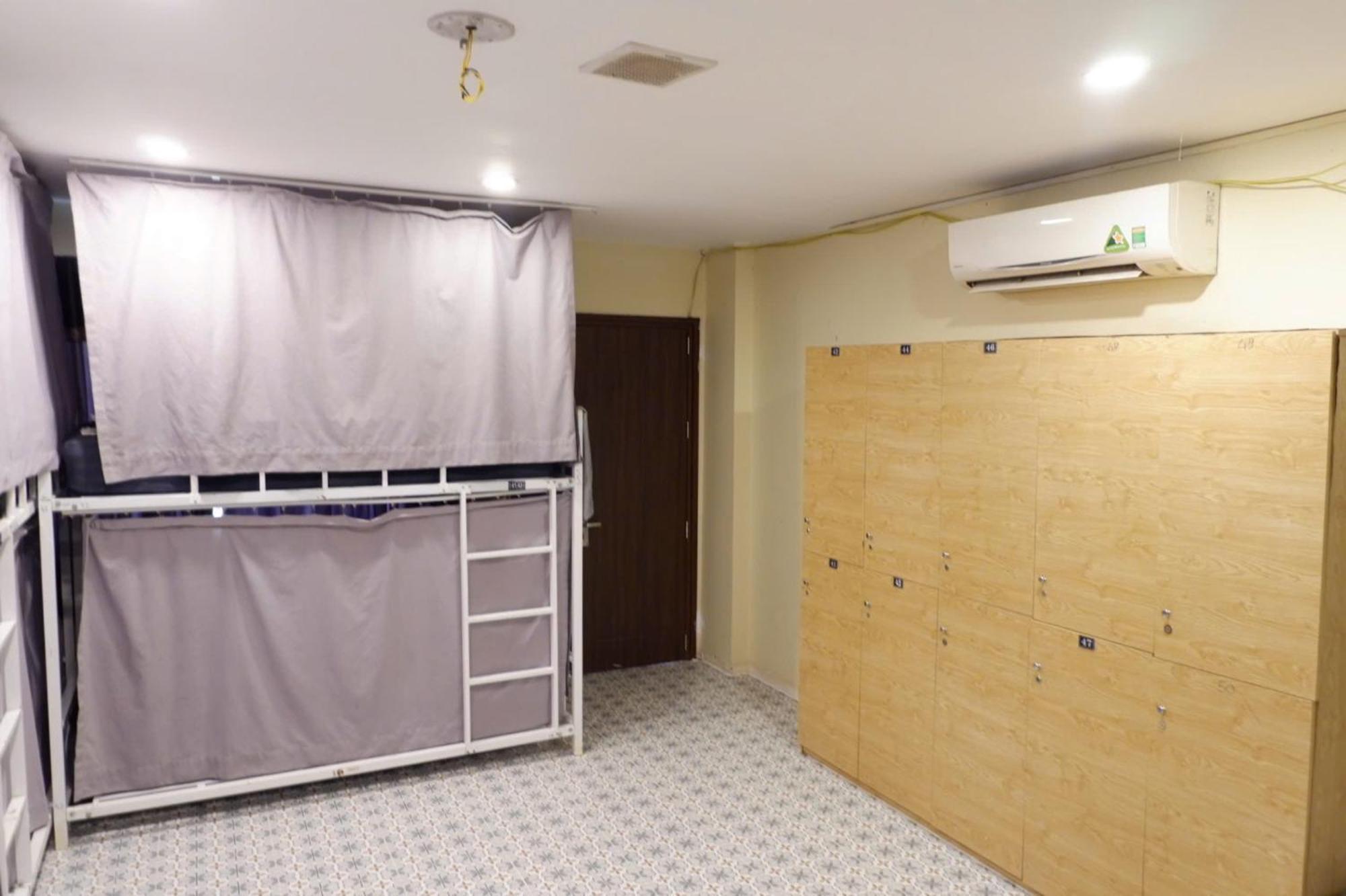 Vy Da Backpacker Hostel Хошимин Экстерьер фото